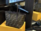 フェンディバッグ FENDI 2024新作 野菜かごバッグ