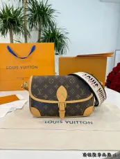 ルイヴィトンバッグ LOUIS VUITTON 2024新作 バゲットバッグ
