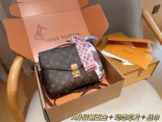 ルイヴィトンバッグ LOUIS VUITTON 2024新作 メッセンジャーバッグ