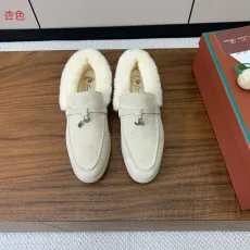 ロロ・ピアーナ靴 Loro Piana 2024新作 ファーカラーローファー