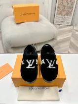 ルイヴィトン靴 LOUIS VUITTON 2024新作 毛皮のようなスリッパ