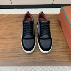 ロロ・ピアーナ靴 Loro Piana 2024新作 スエードカジュアルシューズ