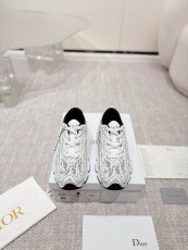 ディオール靴 DIOR 2024新作 スニーカー