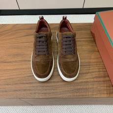 ロロ・ピアーナ靴 Loro Piana 2024新作 スエードカジュアルシューズ