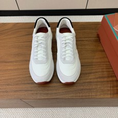 ロロ・ピアーナ靴 Loro Piana 2024新作 カジュアルスニーカー