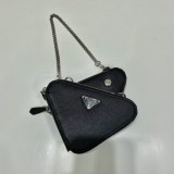 プラダバッグ PRADA 2024新作 高品質 トライアングルバッグ 1NR015