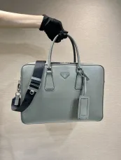 プラダバッグ PRADA 2024新作 高品質 二層ブリーフケース 2VE022