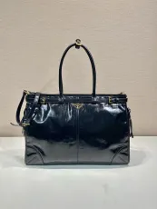 プラダバッグ PRADA 2024新作 高品質 手持ちクロスボディバッグ 1BA439