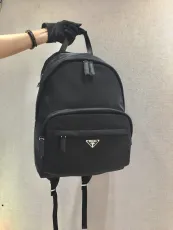 プラダバッグ PRADA 2024新作 高品質 バックパック 2V066