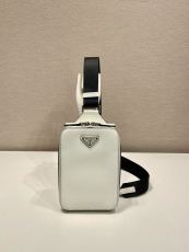 プラダバッグ PRADA 2024新作 高品質 チェストパック 2VZ106