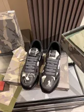ヴァレンティノ靴VALENTINO 2024新作 スニーカー