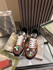 ヴァレンティノ靴VALENTINO 2024新作 スニーカー