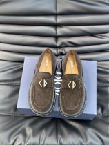 ディオール靴DIOR 2024新作 クラシックなローファー