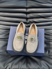 ディオール靴DIOR 2024新作 クラシックなローファー