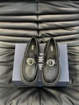 ディオール靴DIOR 2024新作 クラシックなローファー