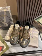 ヴァレンティノ靴VALENTINO 2024新作 スニーカー