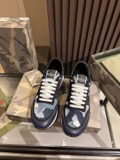 ヴァレンティノ靴VALENTINO 2024新作 スニーカー