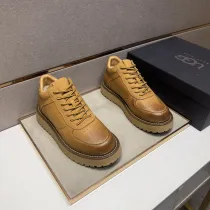 UGG靴UGG 2024新作 メンズカジュアルシューズ