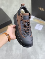 UGG靴UGG 2024新作 スノーブーツ