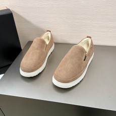UGG靴UGG 2024新作 スリッポンウールシューズ