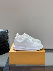 ルイヴィトン靴LOUIS VUITTON 2024新作 カジュアルスニーカー