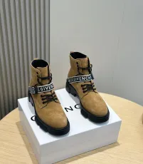 ジバンシィ靴GIVENCHY 2024新作 マーティンブーツ