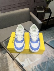 フェンディ靴FENDI 2024新作 カジュアルシューズ