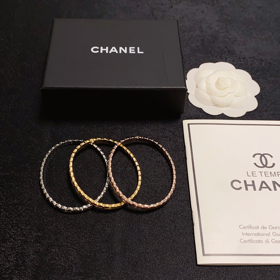 シャネルブレスレット CHANEL 2024新作 ブレスレット
