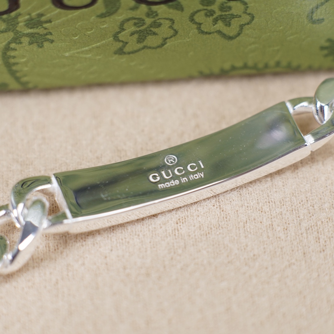 グッチブレスレット GUCCI 2024新作 ブレスレット