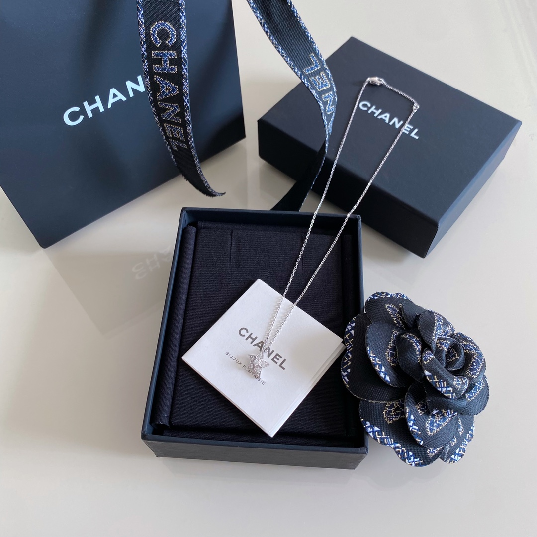 シャネルネックレス CHANEL 2024新作 ネックレス