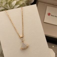 ブルガリネックレス BVLGARI 2024新作 ネックレス