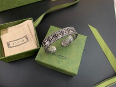 グッチブレスレット GUCCI 2024新作 ブレスレット