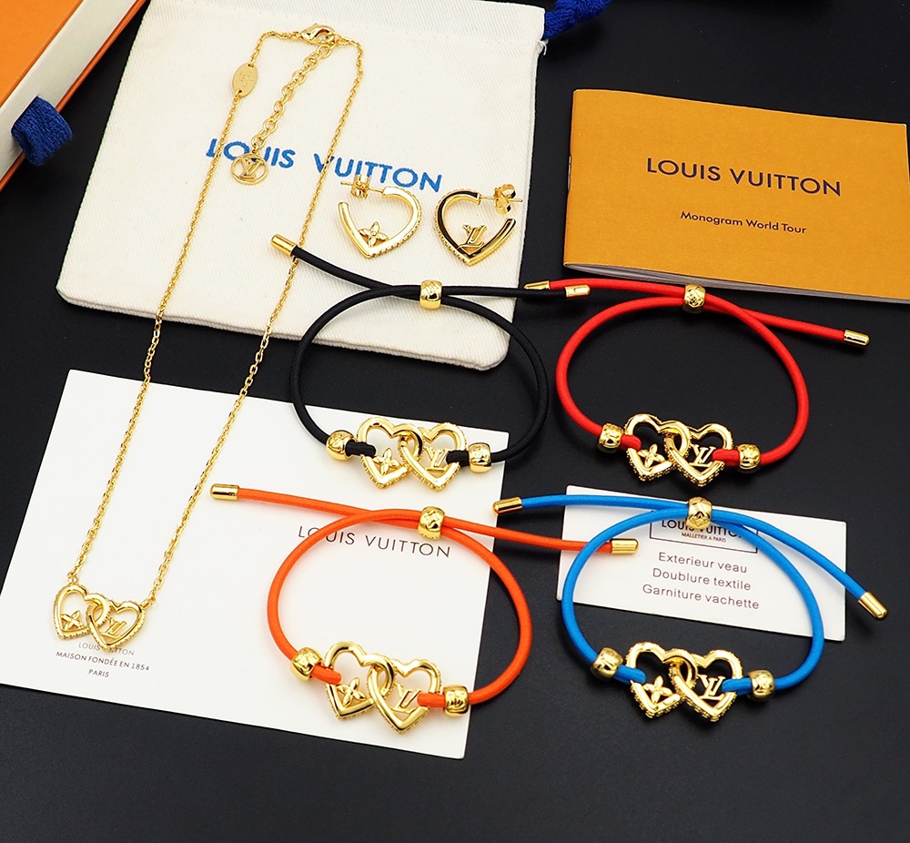 ルイヴィトンブレスレット LOUIS VUITTON 2024新作 ブレスレット