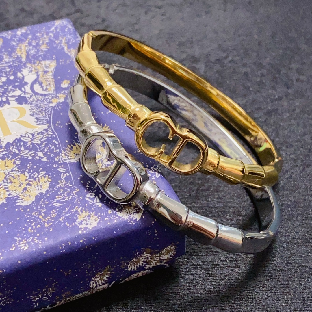 ディオールブレスレット DIOR 2024新作 ブレスレット
