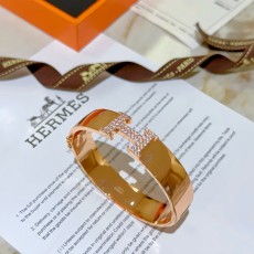 エルメスブレスレット HERMES 2024新作 ブレスレット