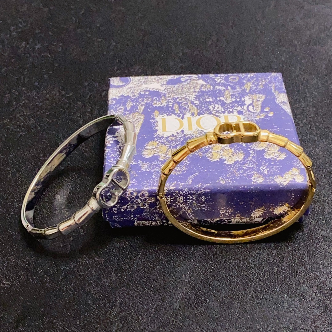 ディオールブレスレット DIOR 2024新作 ブレスレット