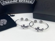 クロムハーツブレスレット CHROME HEARTS 2024新作 ブレスレット