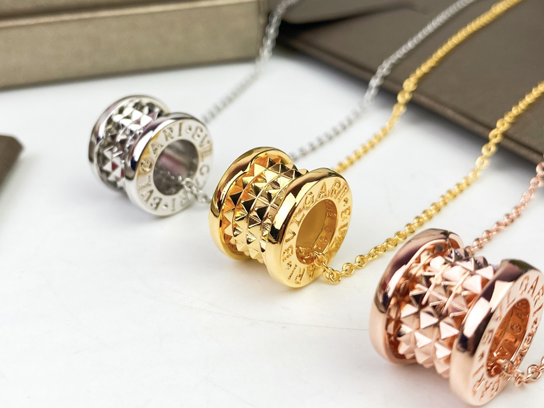 ブルガリネックレス BVLGARI 2024新作 ネックレス