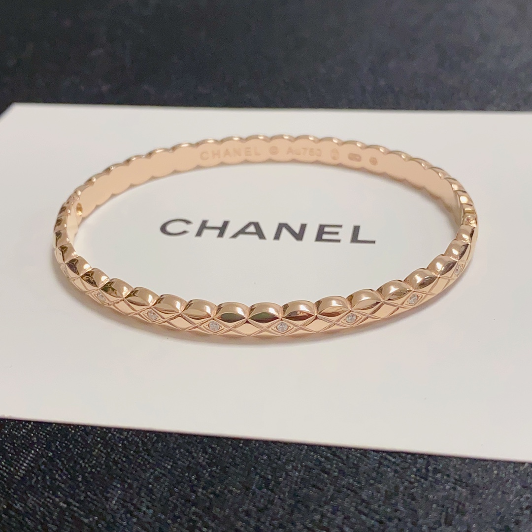 シャネルブレスレット CHANEL 2024新作 ブレスレット