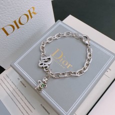 ディオールブレスレット DIOR 2024新作 ブレスレット