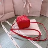 ミュウミュウバッグ Miu Miu 2024新作 高品質 化粧ポーチ 5NR018