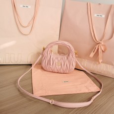 ミュウミュウバッグ Miu Miu 2024新作 高品質 ワンダーバッグ 5BP078