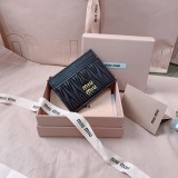 ミュウミュウバッグ Miu Miu 2024新作 高品質 カードホルダー 5MC076