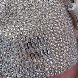 ミュウミュウバッグ Miu Miu 2024新作 高品質 ダイヤモンド バケット バッグ 5BE085