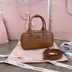 ミュウミュウバッグ Miu Miu 2024新作 高品質 ミニボウリングバッグ 5BP088
