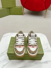 グッチ靴 GUCCI  2024新作 カジュアルシューズ