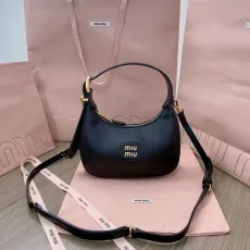 ミュウミュウバッグ Miu Miu 2024新作 高品質 ホーボーバッグ 5BC161