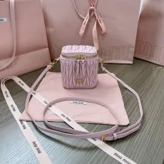 ミュウミュウバッグ Miu Miu 2024新作 高品質 化粧ポーチ 5NR018