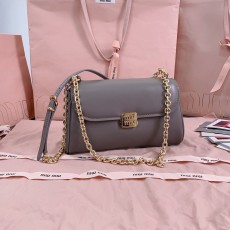 ミュウミュウバッグ Miu Miu 2024新作 高品質 バゲットバッグ 5BD266