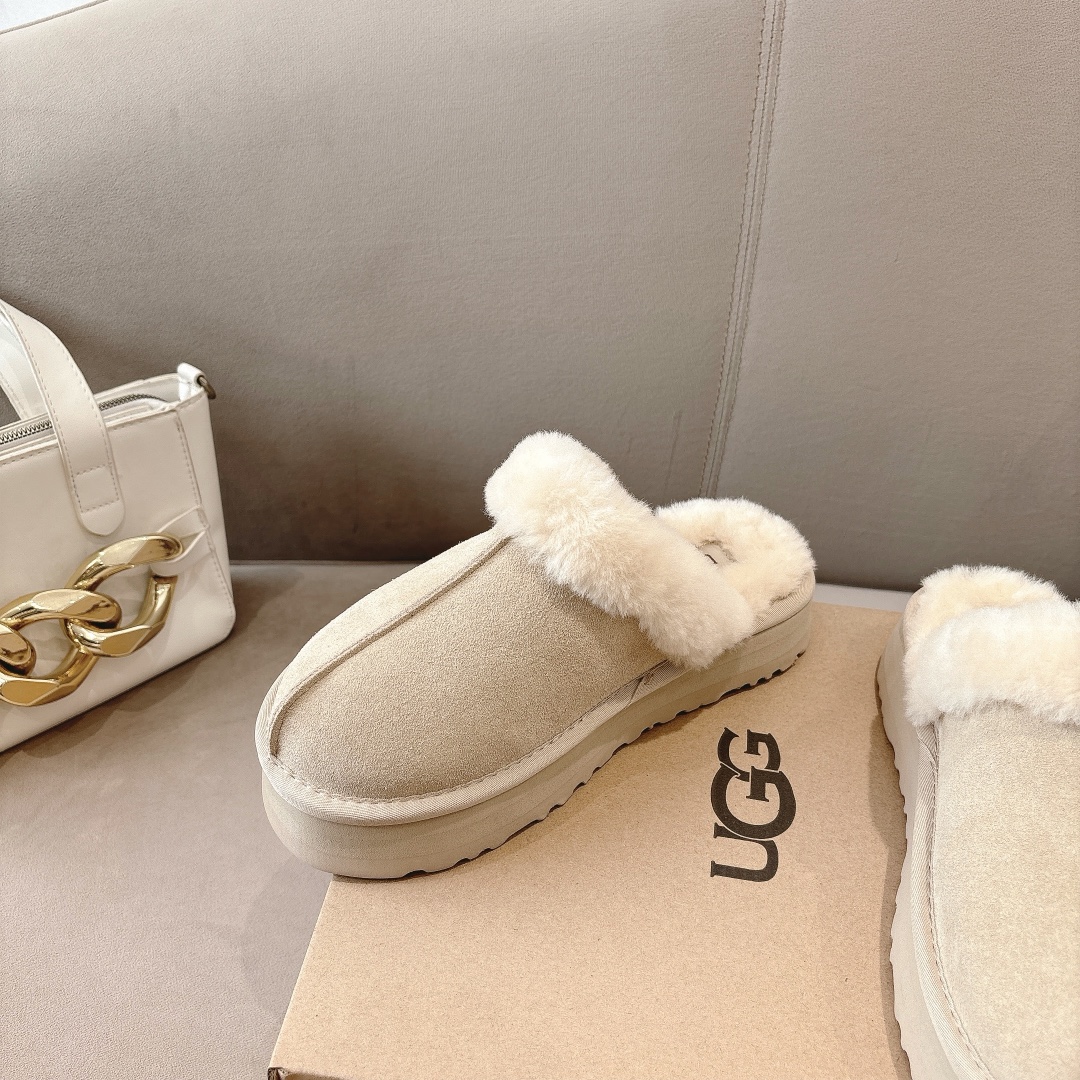 UGG靴 UGG  2024新作 スリッパ